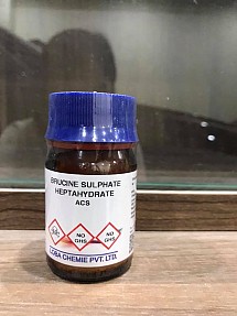 Brucine sulphate heptahydrate