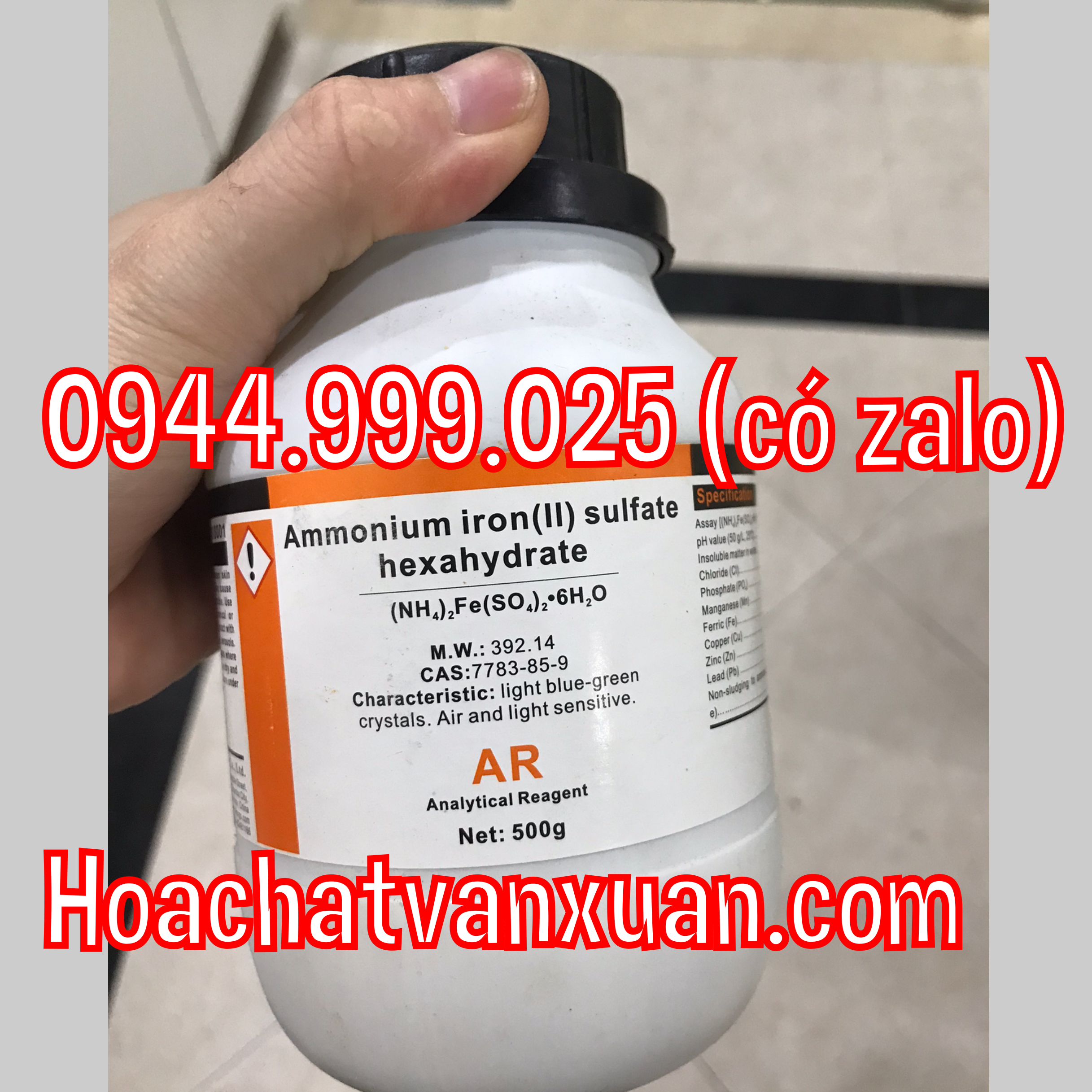 Hóa chất (NH4)2Fe(SO4)2 .6H2O amoni sắt sunphat Ammonium iron Ⅱ sulfate hexahydrate CAS 7783-85-9 (NH4)2Fe(SO4)2 lọ 500g Sắt amoni (II) sunfat muối Mohr