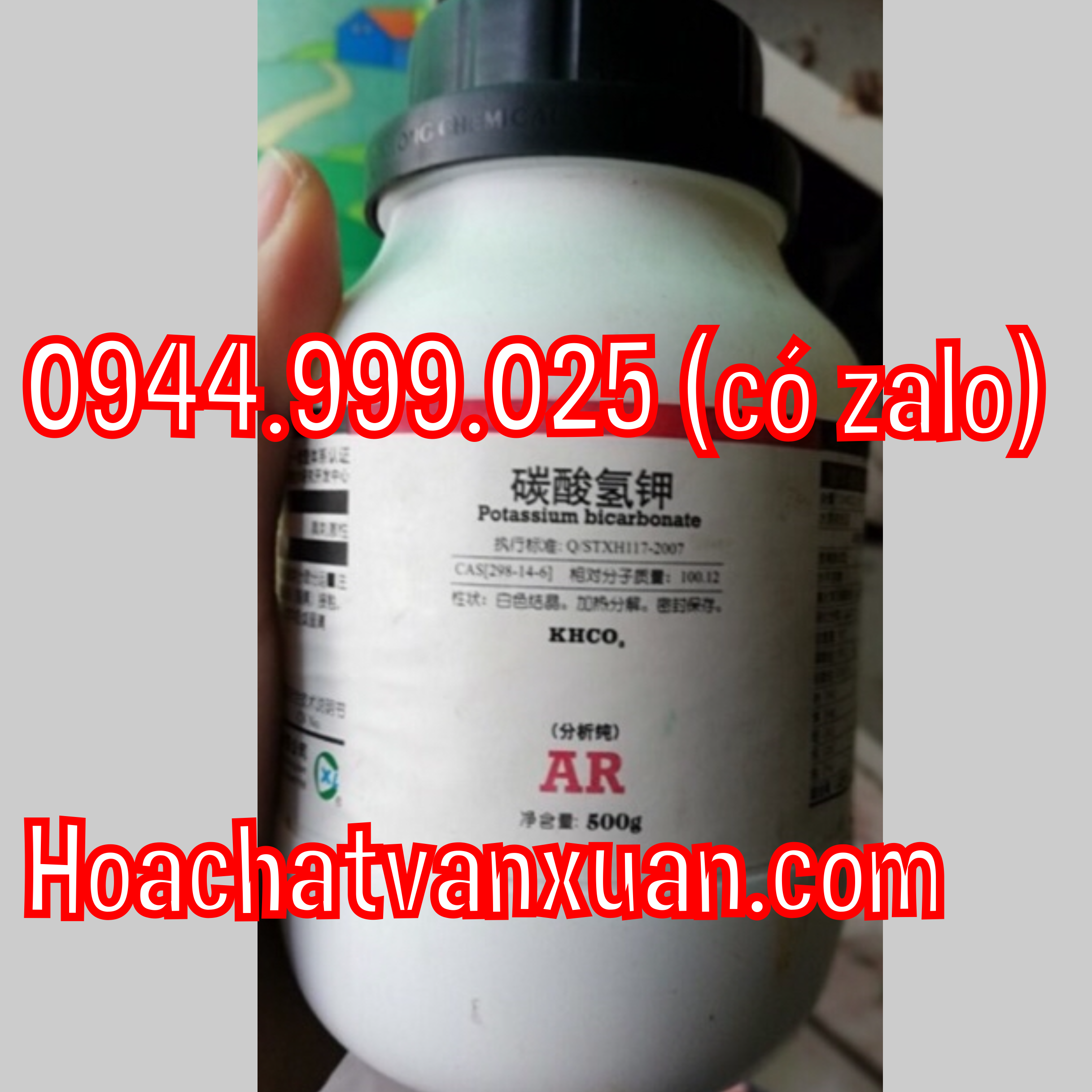 Hóa chất Potassium bicarbonate xilong CAS 298-14-6 KHCO3 Lo 500g Kali hiđrocacbonat, kali bicacbonat, kali axit cacbonat